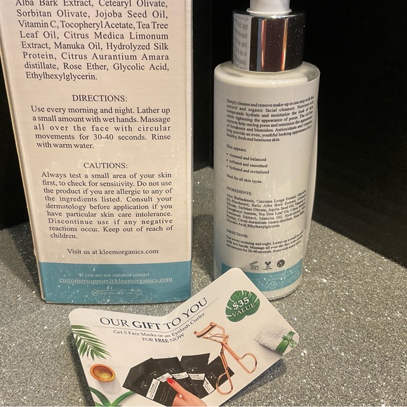 Kleem Organics Face Cleanser w VITAMIN C  for Face - Picture 7 of 9
